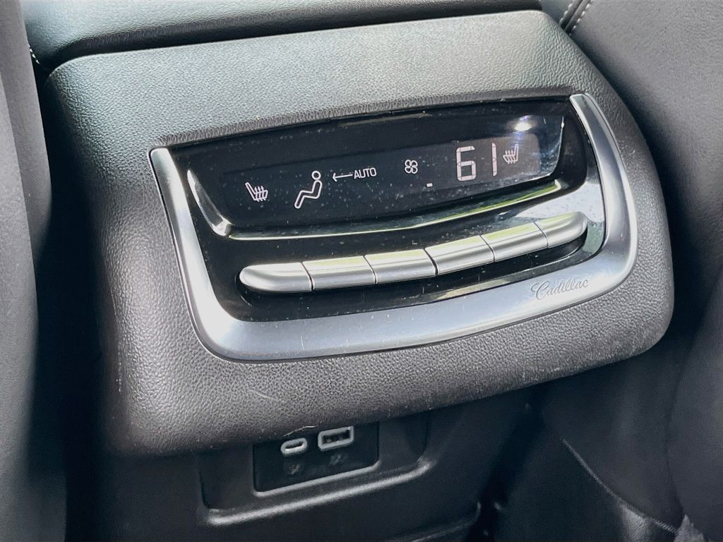 2023 Cadillac XT6 Sport - Photo 27