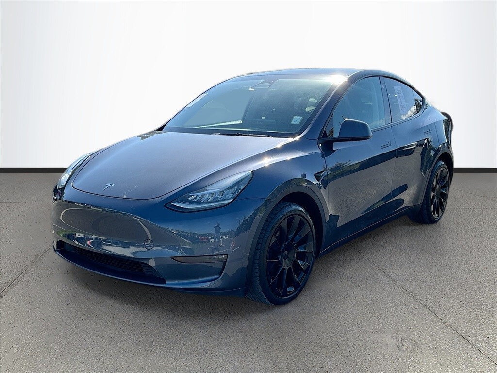 2023 Tesla Model Y Long Range photo 2