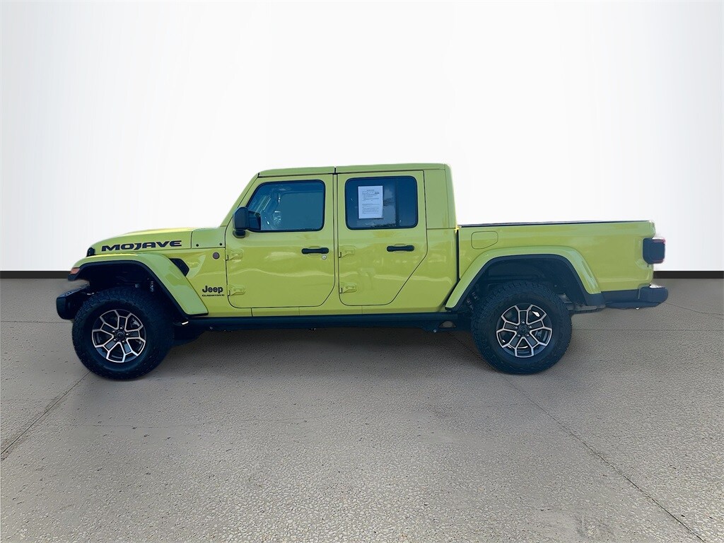 2024 Jeep Gladiator Mojave photo 4