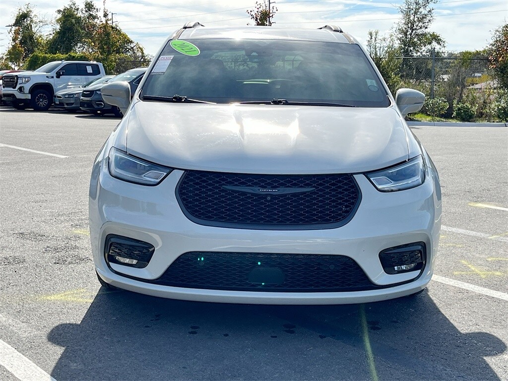 Used 2021 Chrysler Pacifica Touring L Van Passenger Van