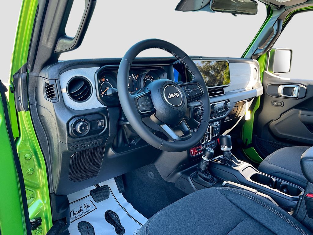 2026 Jeep Wrangler 4-Door Willys - Photo 9