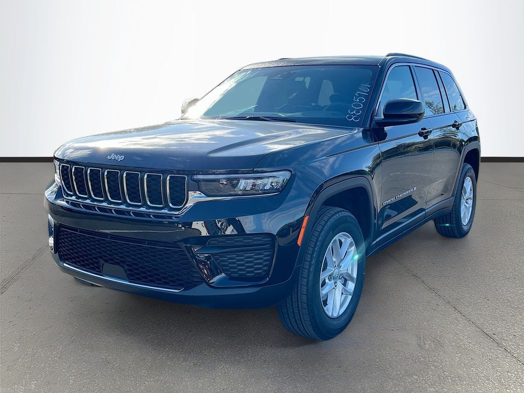 New 2025 Jeep Grand Cherokee LAREDO 4X2 Sport Utility