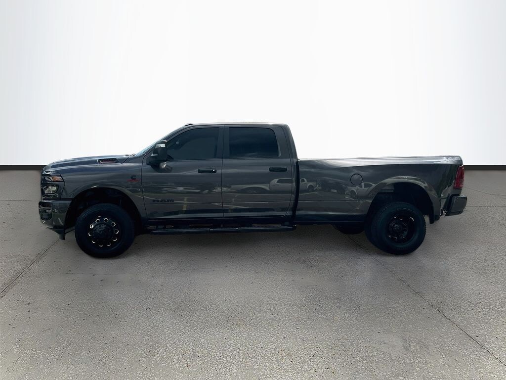 New 2026 Ram 3500 Big Horn Crew Cab 4x4 8' Box Pickup