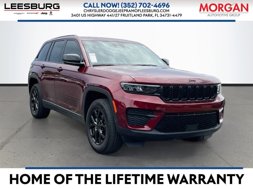 Used 2025 Jeep Grand Cherokee Laredo SUV
