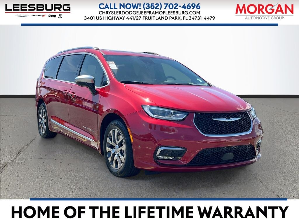 Used 2025 Chrysler Pacifica Plug-In Hybrid Pinnacle Van Passenger Van