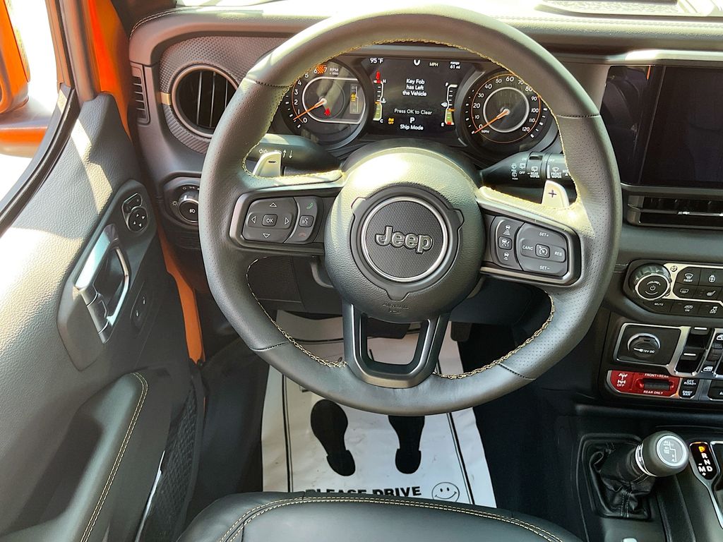 2025 Jeep Wrangler 4-Door Rubicon 392 Final Edition - Photo 21