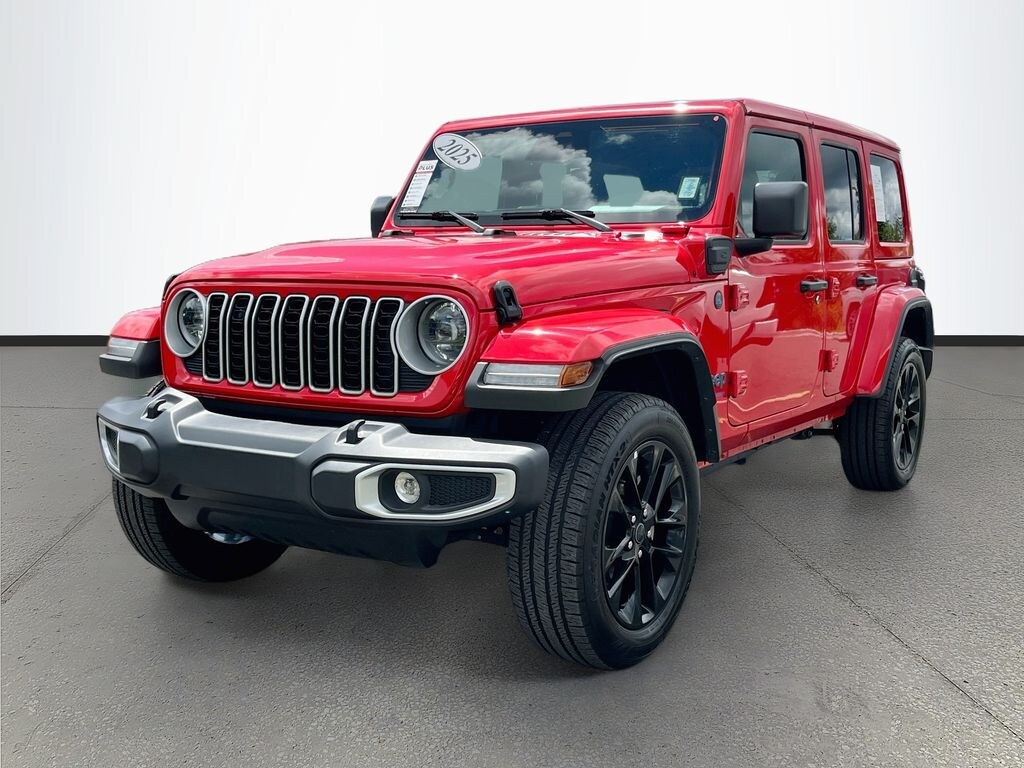 Used 2025 Jeep Wrangler 4xe Sahara SUV