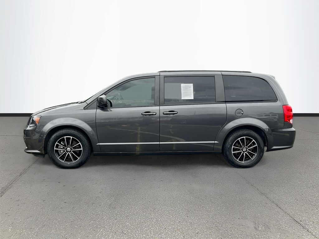 Used 2018 Dodge Grand Caravan GT Van Passenger Van