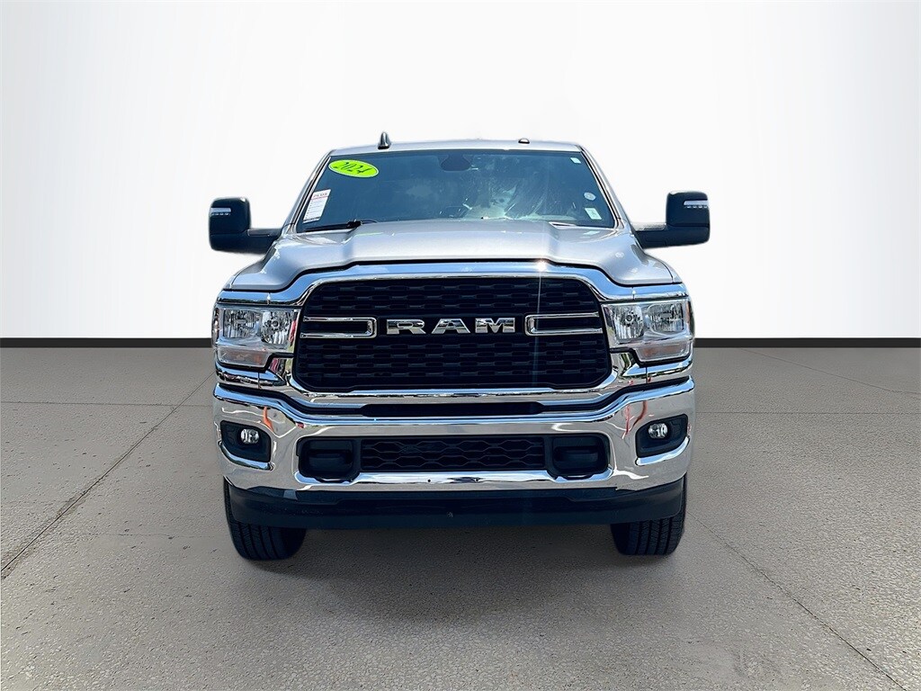 2024 Ram 2500 Big Horn photo 2