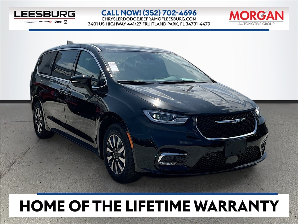New 2025 Chrysler Pacifica Hybrid PACIFICA PLUG-IN HYBRID SELECT Passenger Van