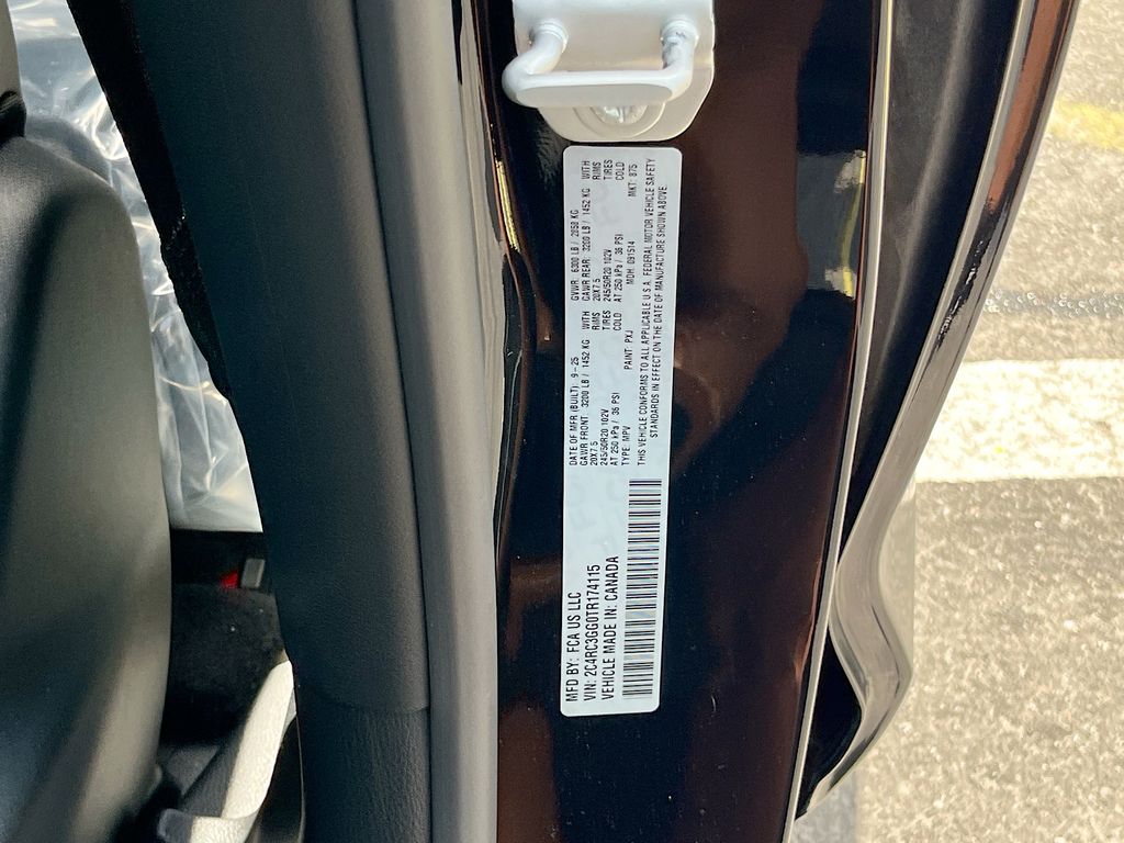 2026 Chrysler Pacifica Limited - Photo 33