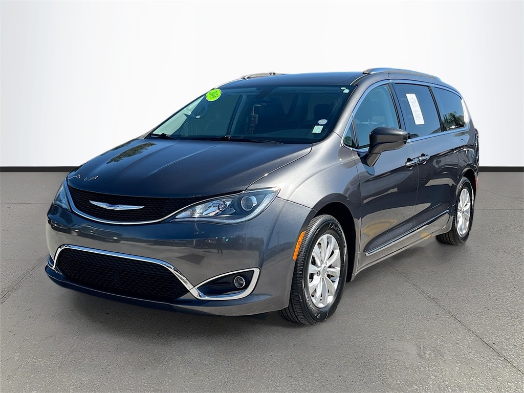 Certified 2018 Chrysler Pacifica Touring L Van