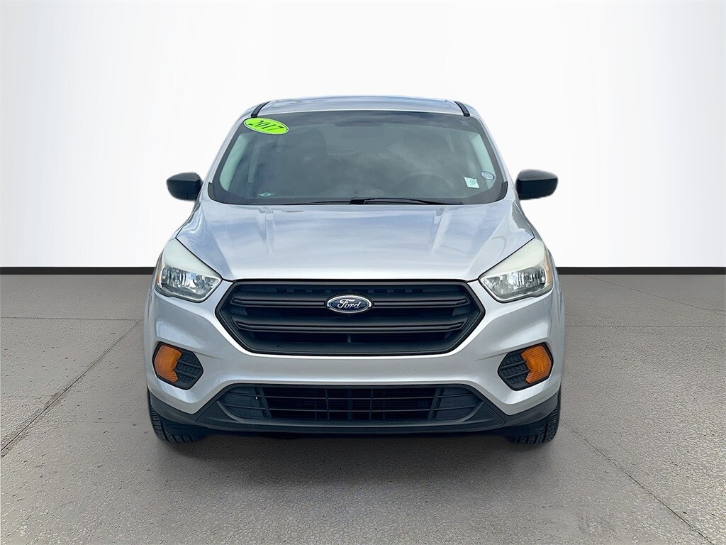 2017 Ford Escape S photo 2