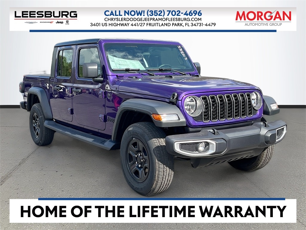 2026 Jeep Gladiator Sport's photo