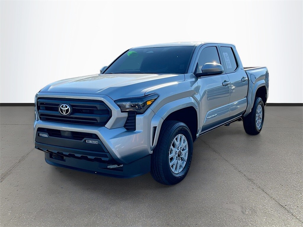 2024 Toyota Tacoma SR5 photo 3