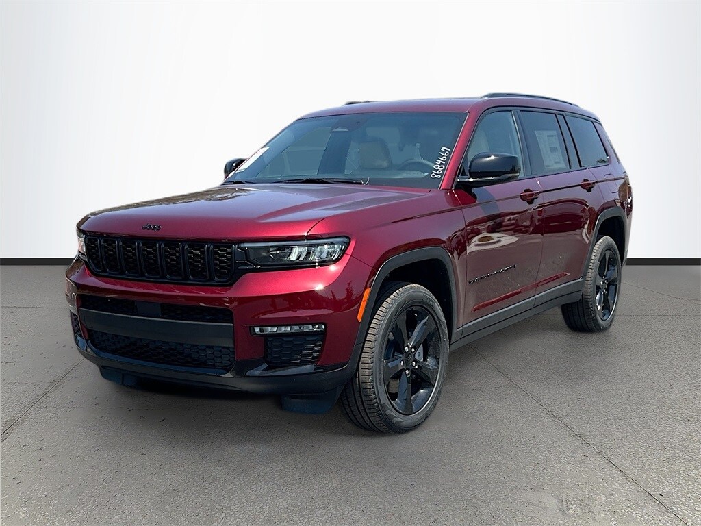 2025 Jeep Grand Cherokee L photo 3