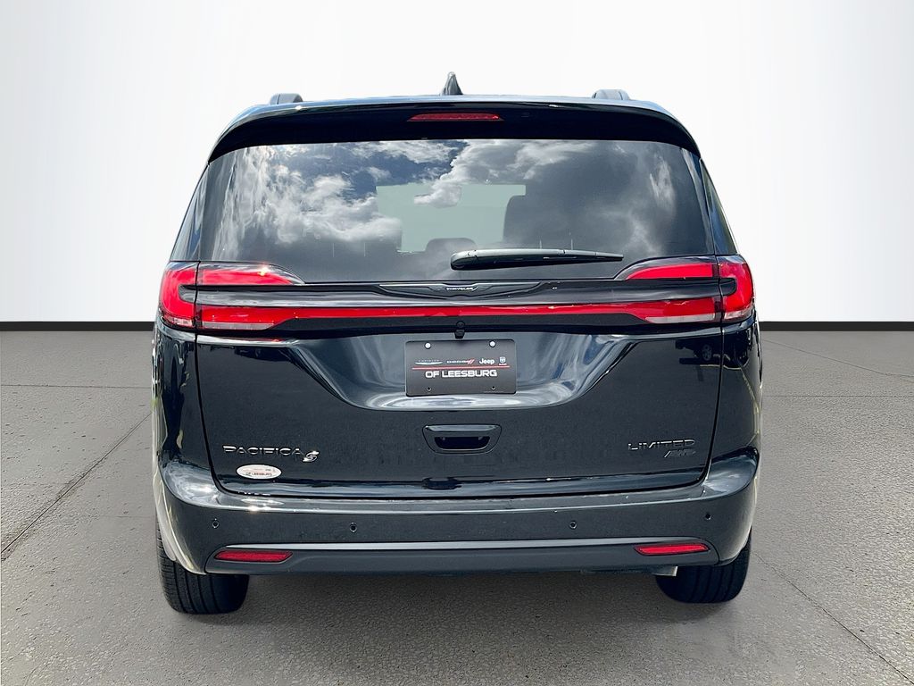 2026 Chrysler Pacifica Limited - Photo 6