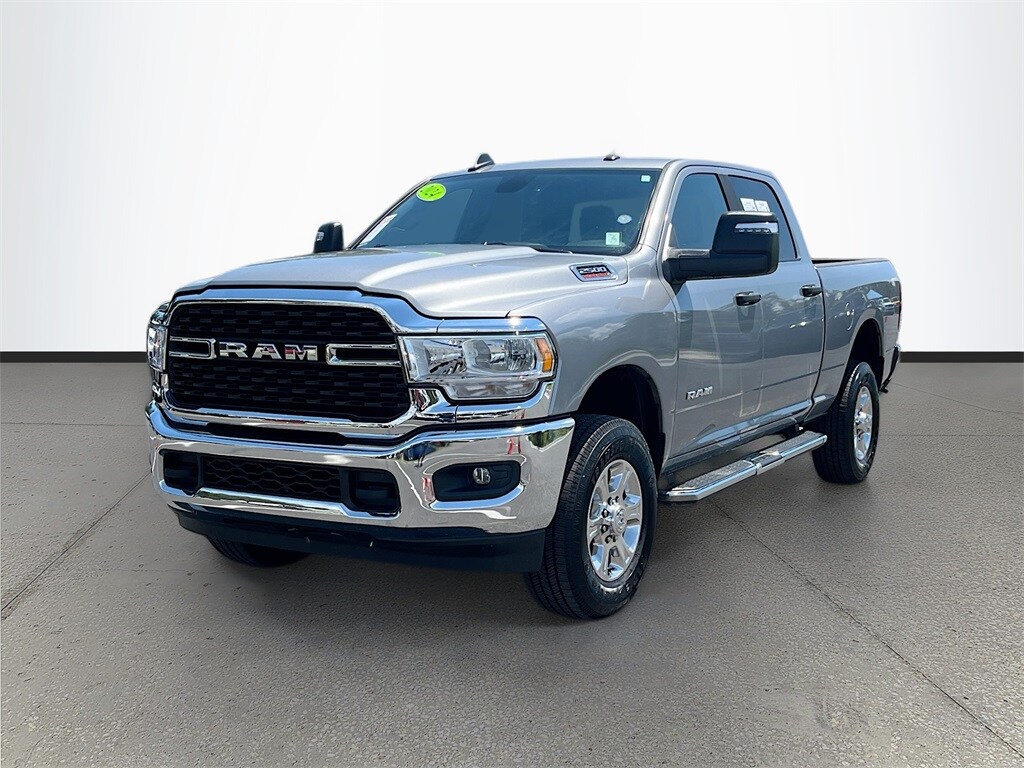 2024 Ram 2500 Big Horn photo 3