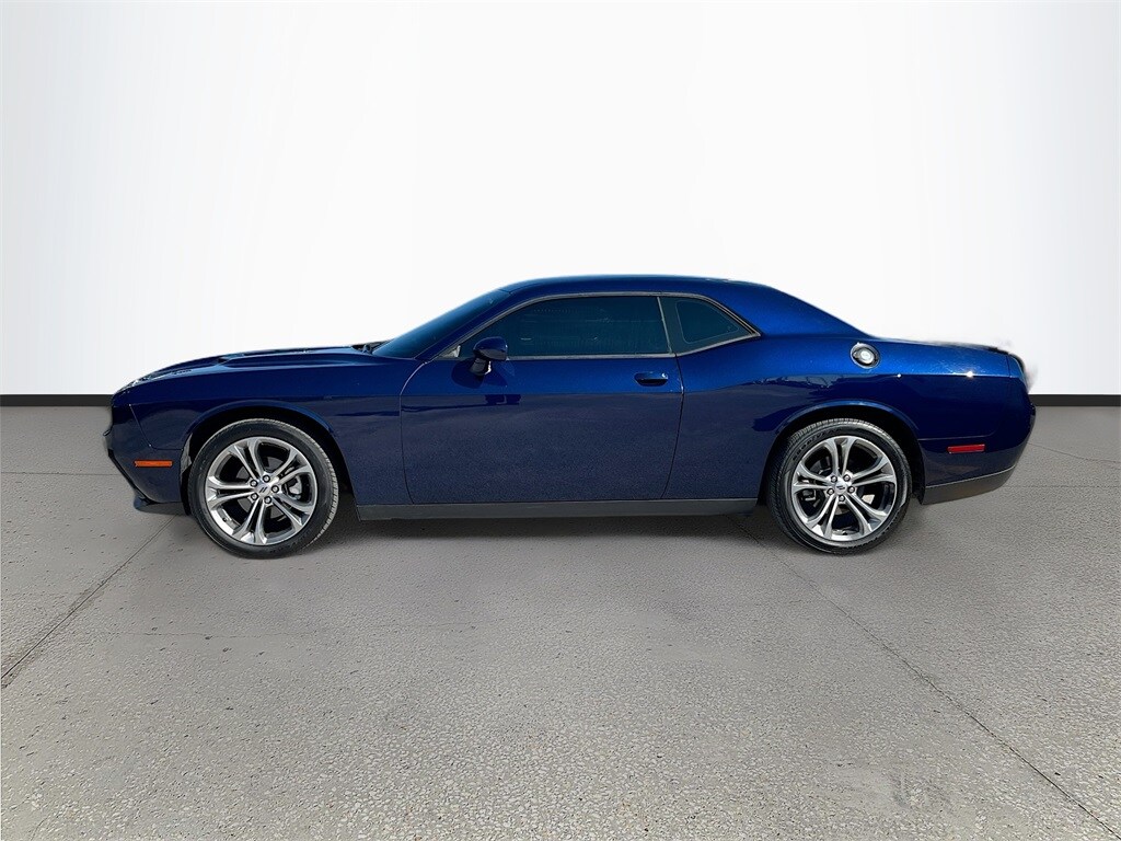 2016 Dodge Challenger SXT photo 4