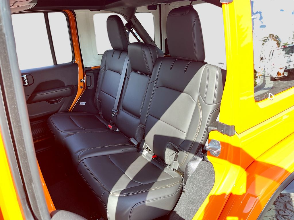2025 Jeep Wrangler 4-Door Rubicon 392 Final Edition - Photo 23