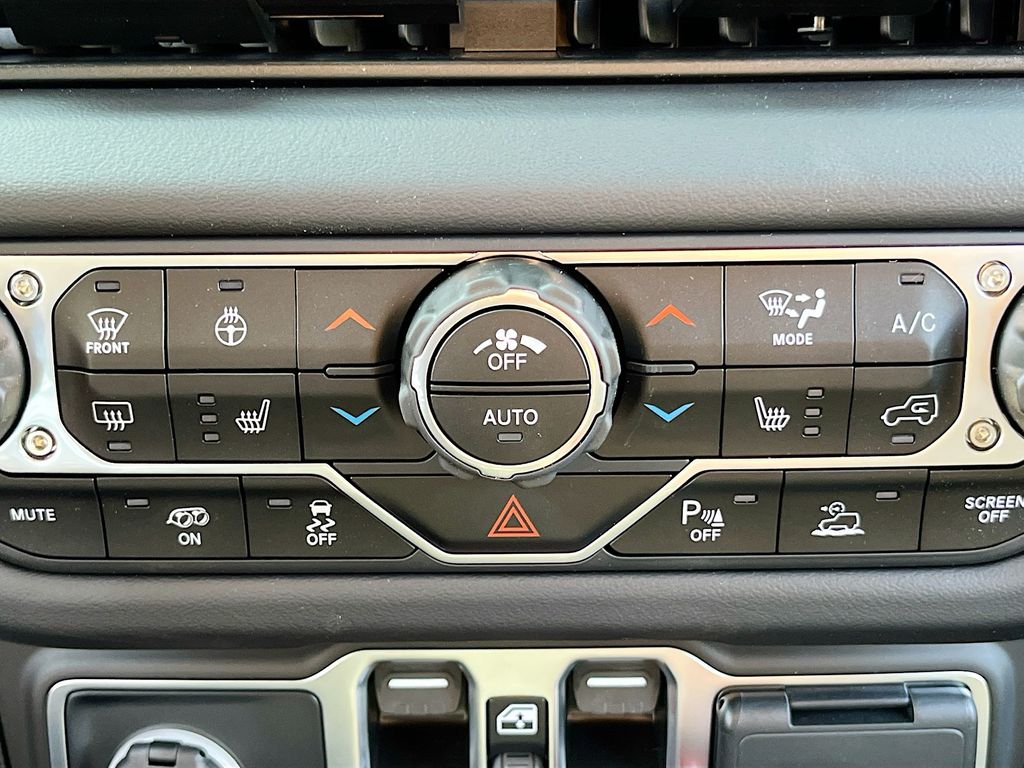 2025 Jeep Wrangler 4-Door Rubicon 392 Final Edition - Photo 13