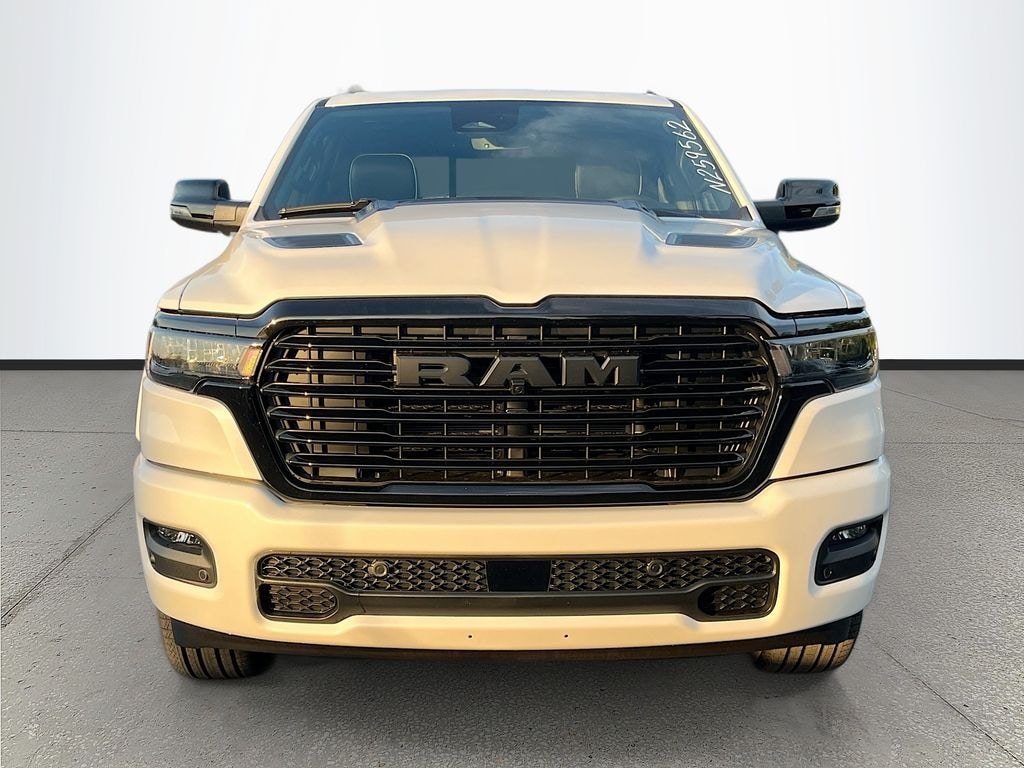 New 2026 Ram 1500 LARAMIE CREW CAB 4X4 5'7 BOX Pickup