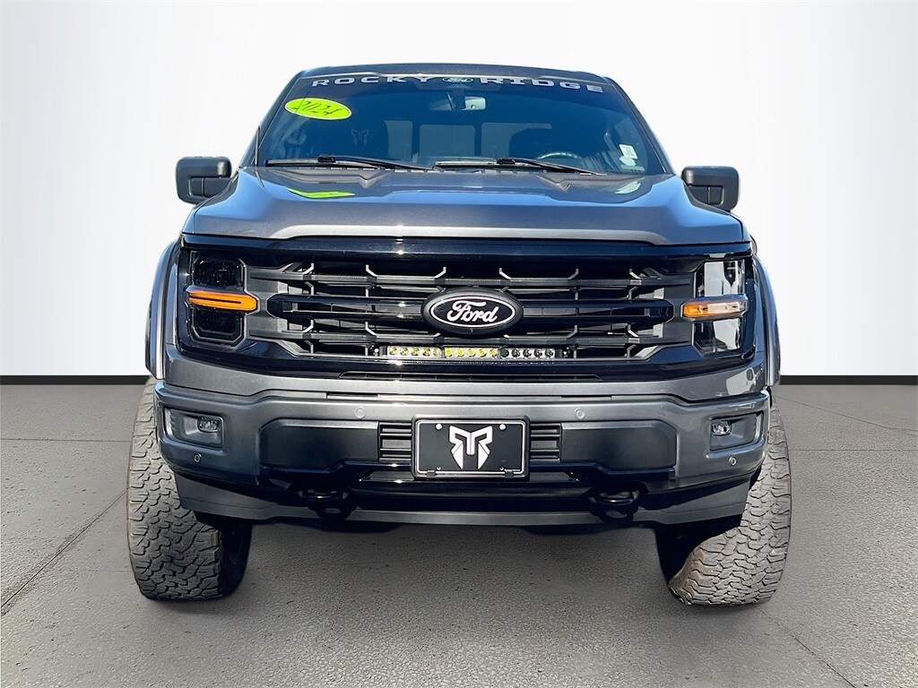 2024 Ford F-150 XLT photo 2