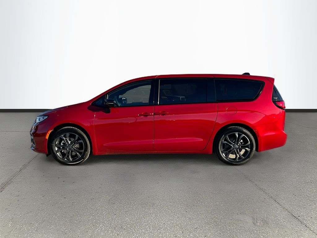 New 2026 Chrysler Pacifica SELECT Passenger Van