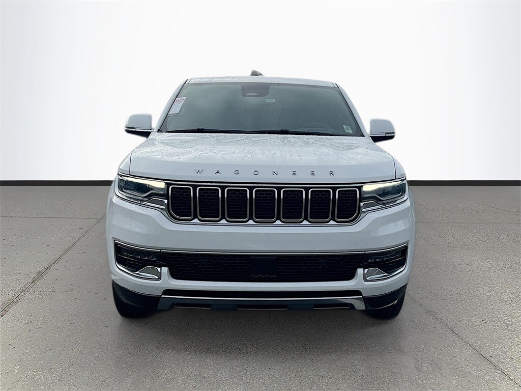 2022 Jeep Wagoneer Series III photo 2