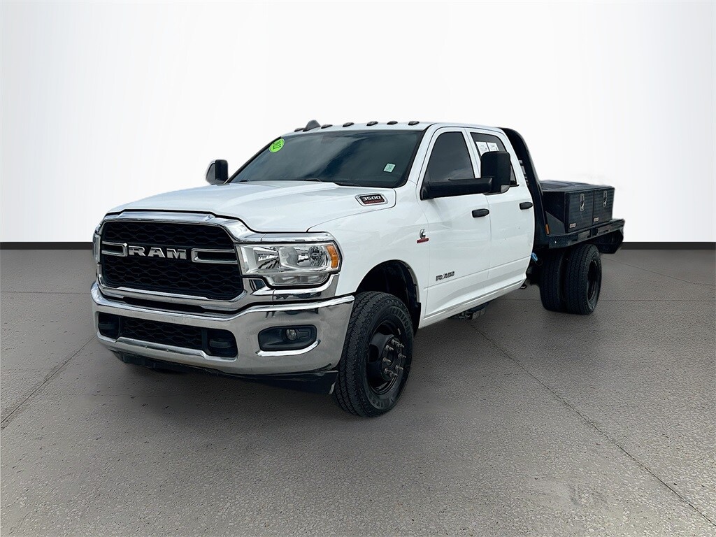 2021 Ram 3500 Tradesman SLT Laramie Limited photo 3