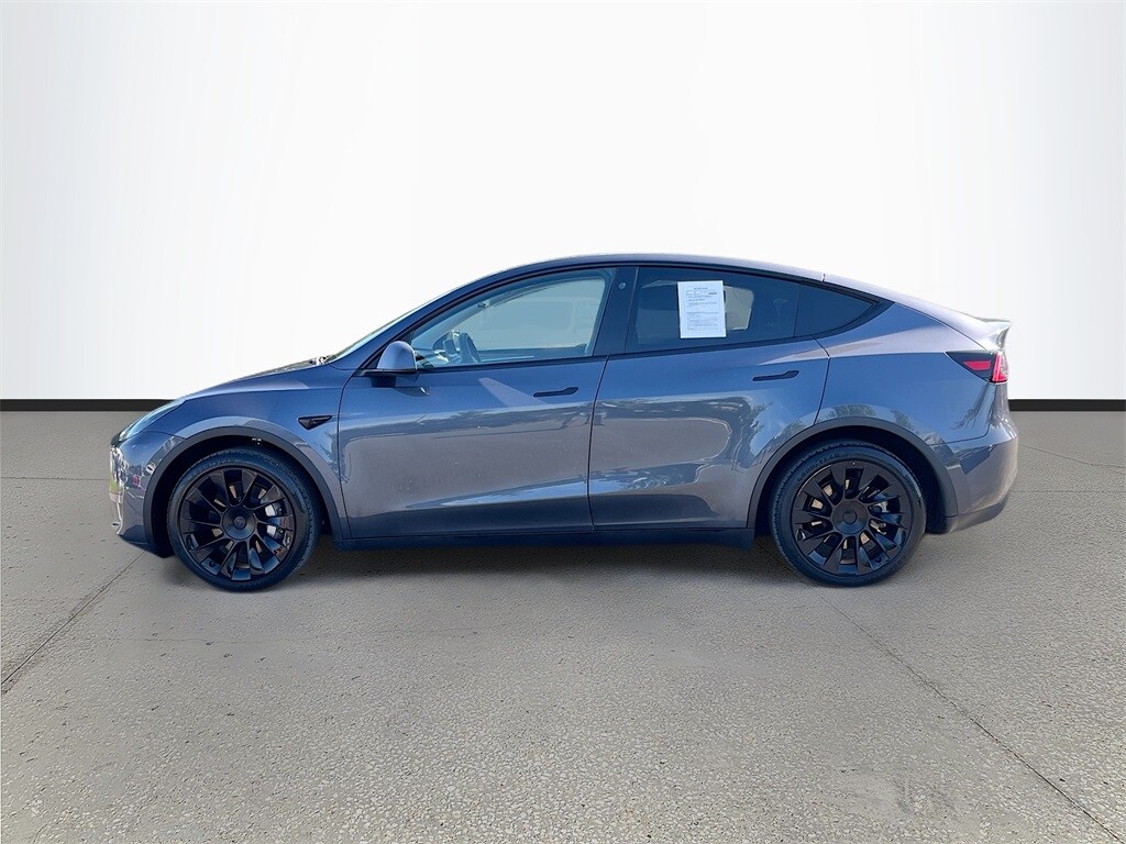 2023 Tesla Model Y Long Range photo 3