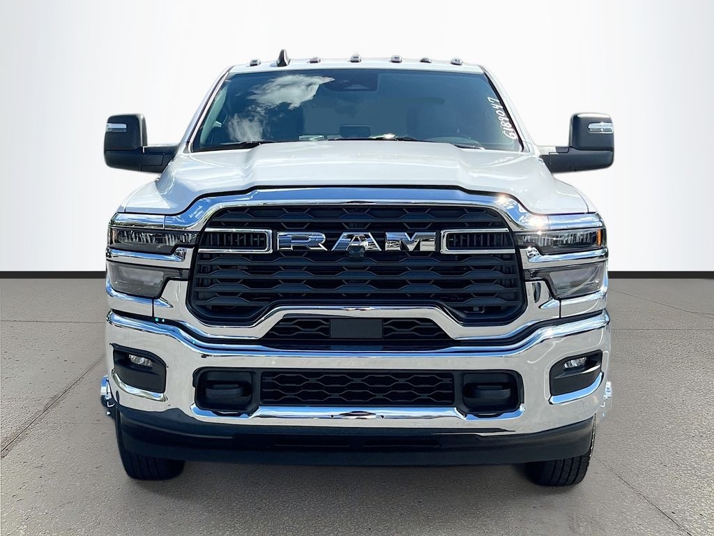 New 2026 Ram 2500 TRADESMAN REGULAR CAB 4X4 8' BOX Pickup