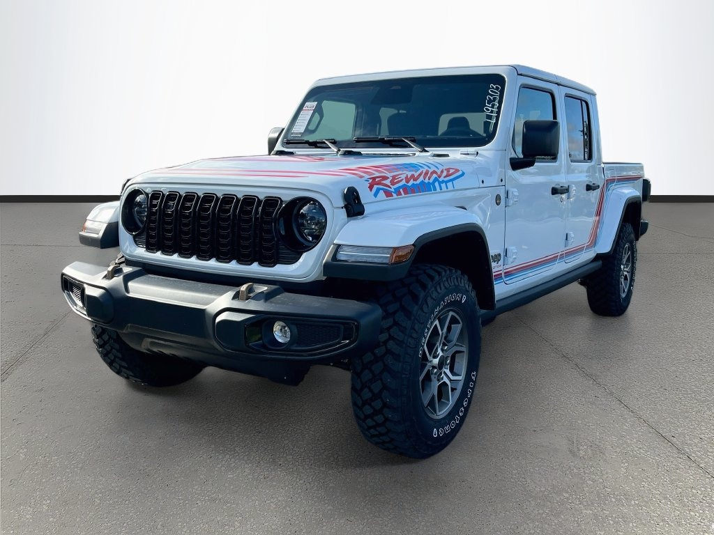 New 2026 Jeep Gladiator REWIND 4X4 Pickup
