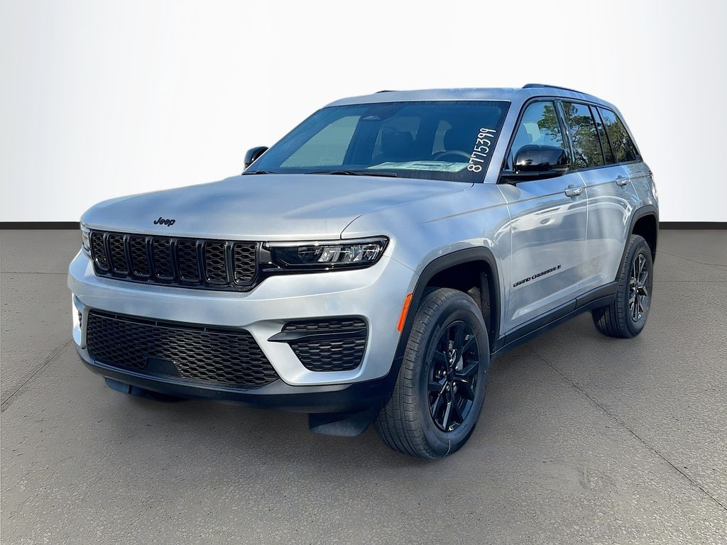 New 2025 Jeep Grand Cherokee ALTITUDE 4X2 Sport Utility