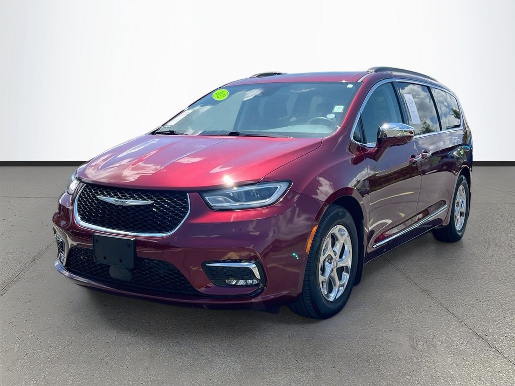 Used 2022 Chrysler Pacifica Limited Van Passenger Van