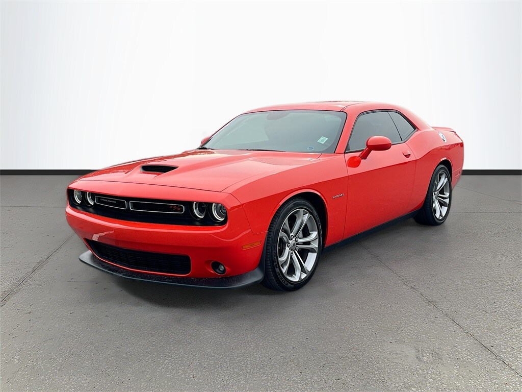 2022 Dodge Challenger R/T photo 3