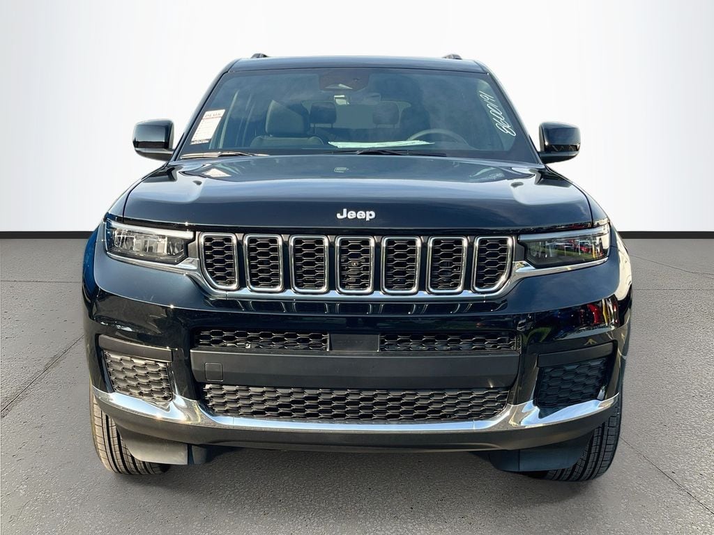 New 2026 Jeep Grand Cherokee L LAREDO 4X4 Sport Utility
