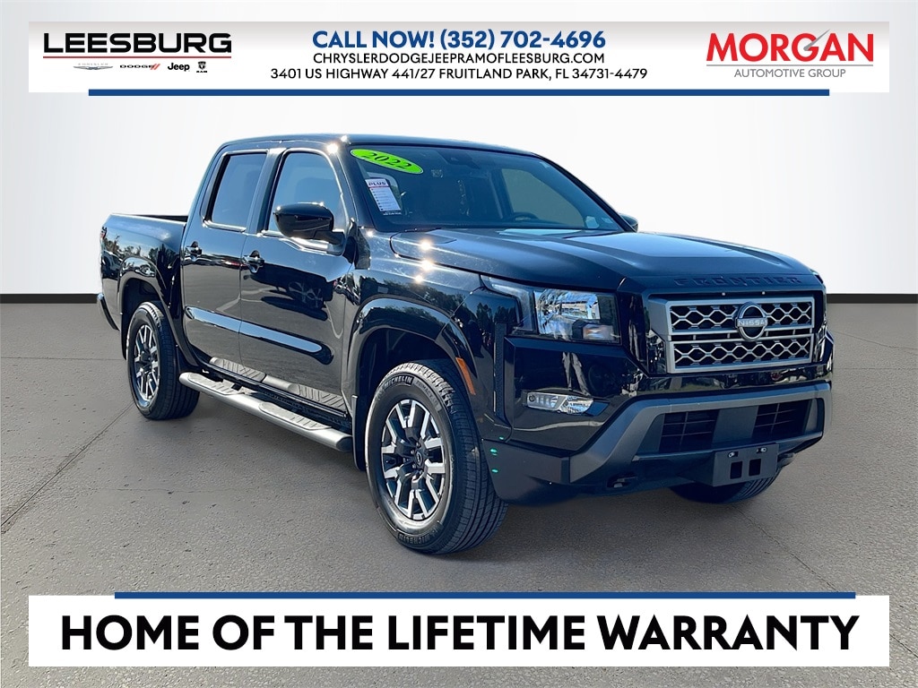 2022 Nissan Frontier SV's photo