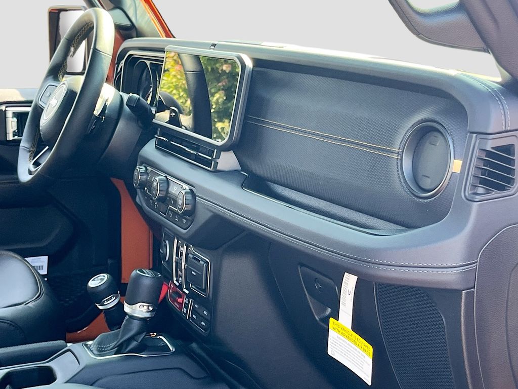 2025 Jeep Wrangler 4-Door Rubicon 392 Final Edition - Photo 27