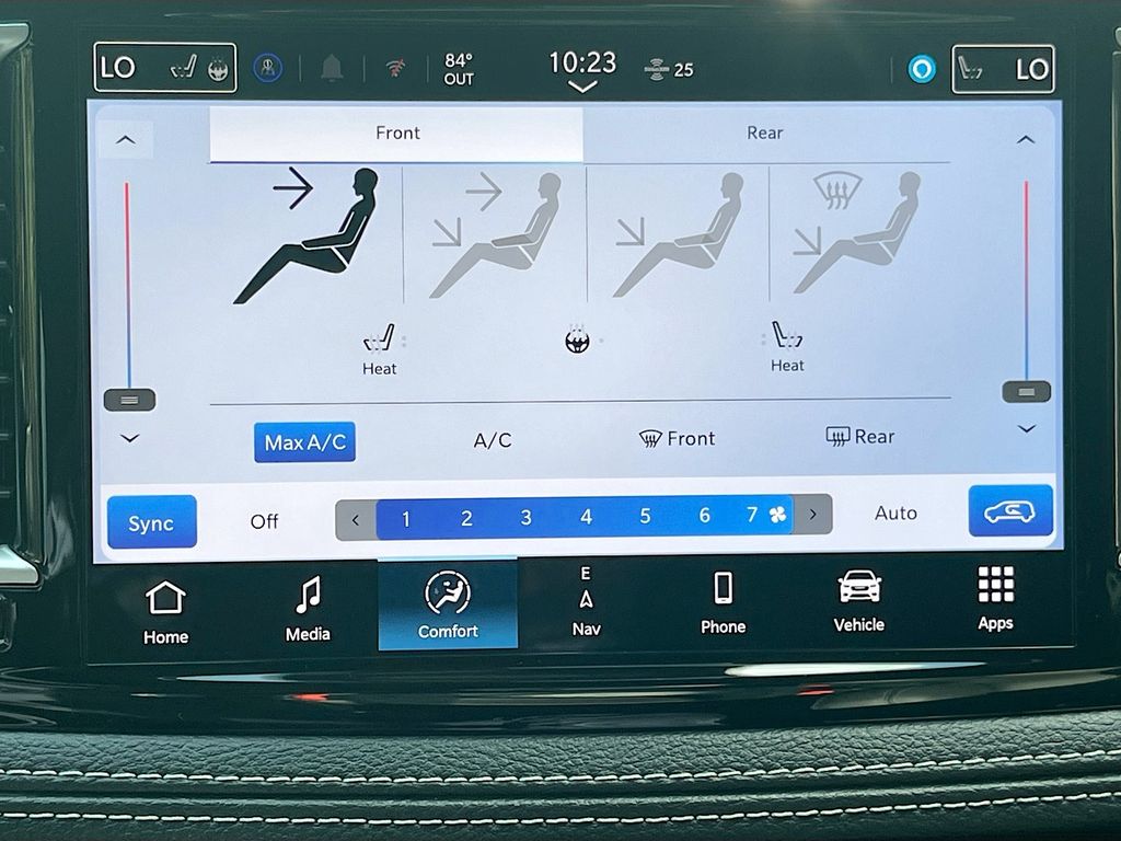 2026 Chrysler Pacifica Select - Photo 16