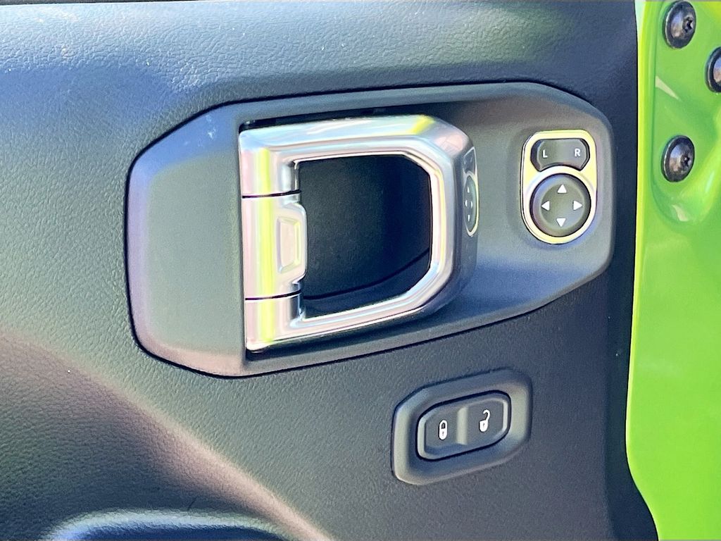 2026 Jeep Wrangler 4-Door Willys - Photo 16