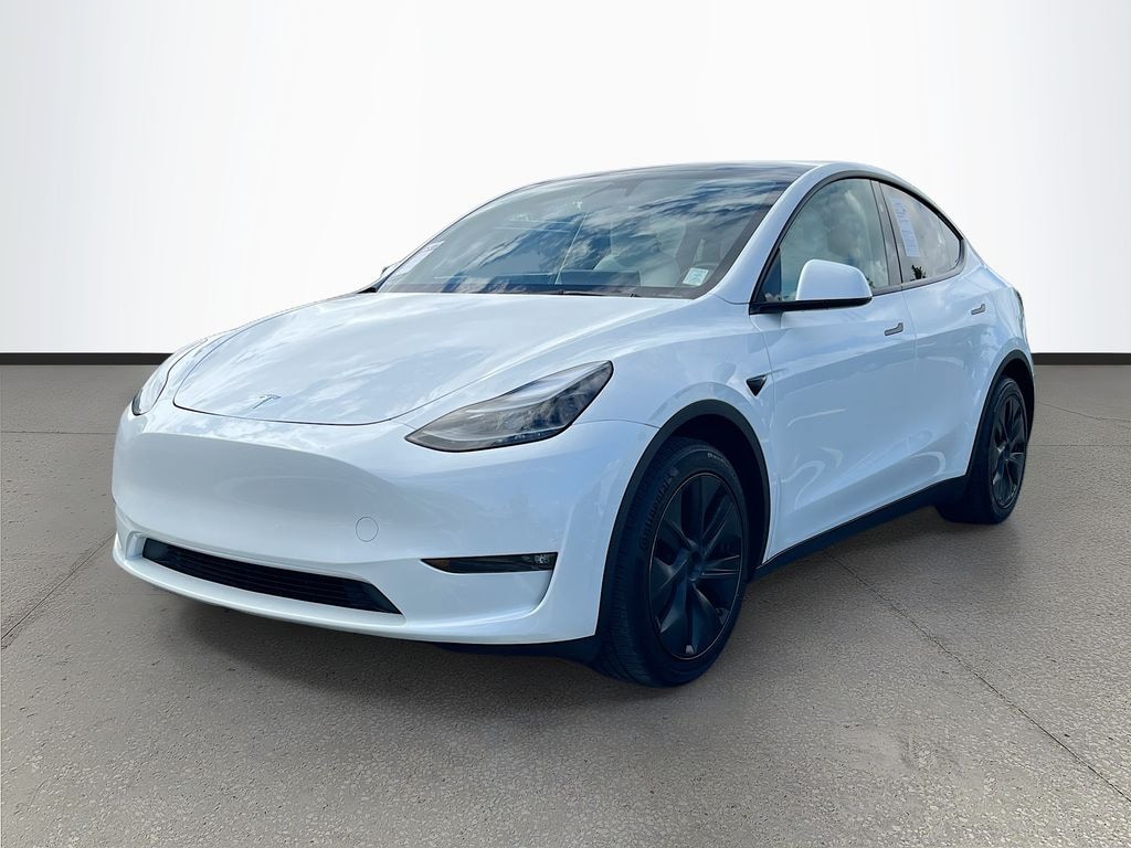 Used 2024 Tesla Model Y Long Range SUV