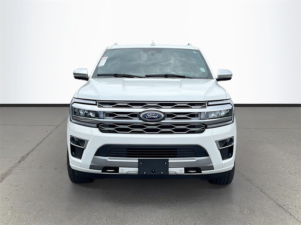 2023 Ford Expedition Platinum photo 2