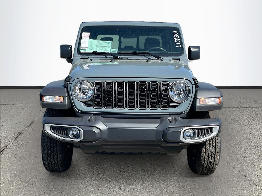 New 2026 Jeep Gladiator SPORT 4X4 Pickup