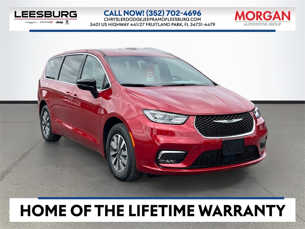 New 2025 Chrysler Pacifica Hybrid PACIFICA PLUG-IN HYBRID SELECT Passenger Van