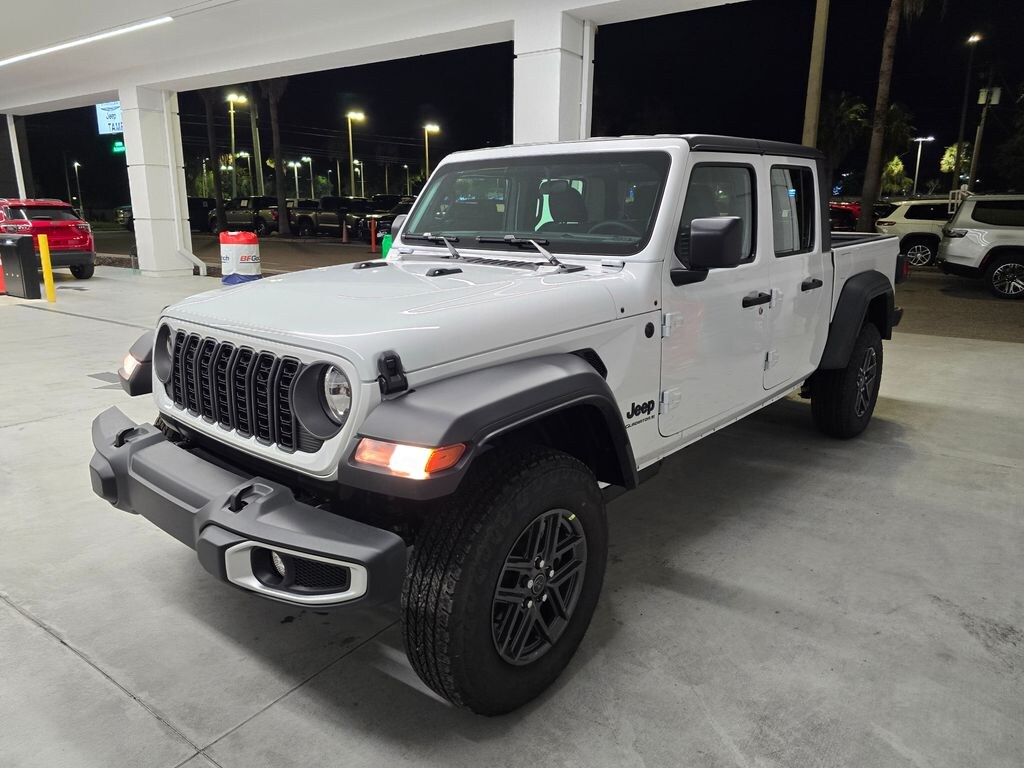 New 2026 Jeep Gladiator Pickup