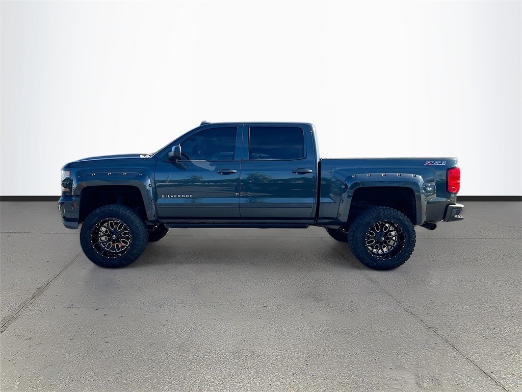 2017 Chevrolet Silverado 1500 photo 4