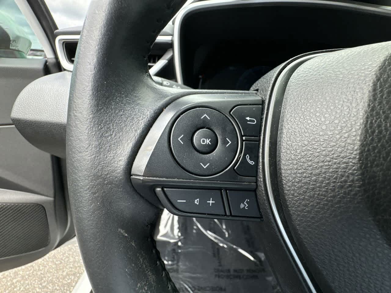 Thumbnail: 2023 Toyota Corolla - 21