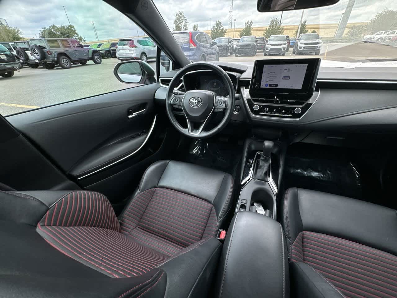 Thumbnail: 2023 Toyota Corolla - 9