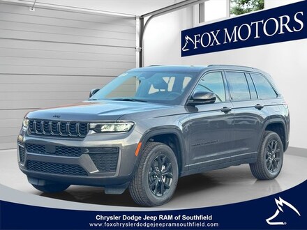 2026 Jeep Grand Cherokee Laredo SUV